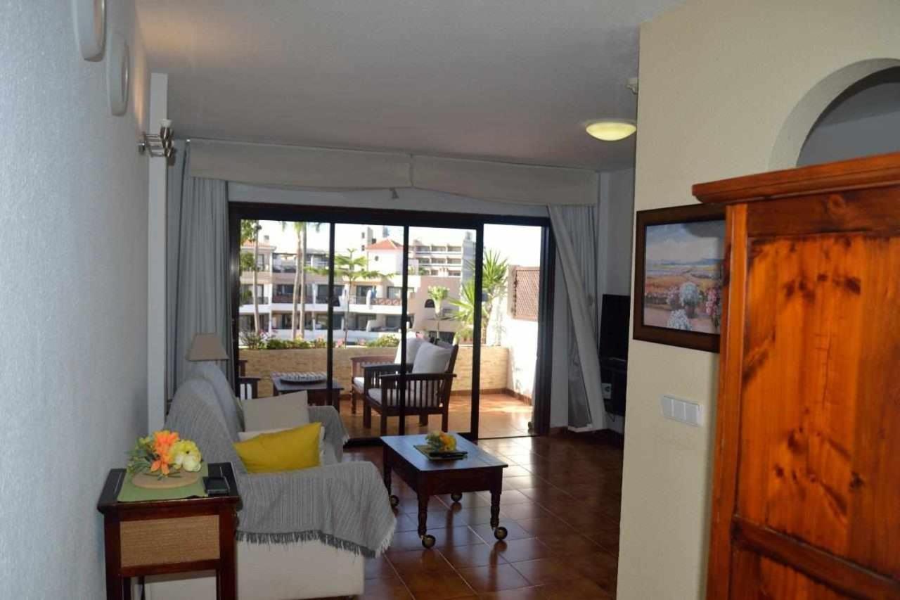 Apartamento 251 Con Vistas Al Mar Y A La Piscina San Miguel de Abona Esterno foto